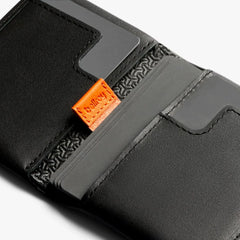 Slim Sleeve Carryology Essential Edition