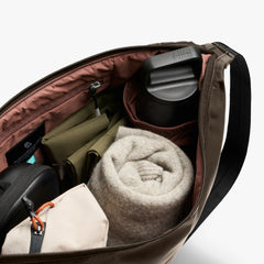 Laneway Crescent Bag 12L