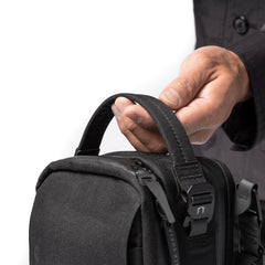 Kompak Crossbody Bag