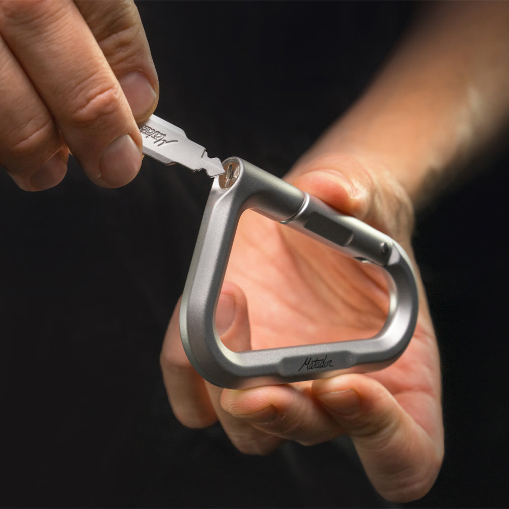 BETALOCK™ – CARABINER FORMAT TRAVEL LOCK