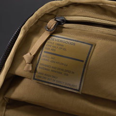 CIVIC Half Zip 22L - CHZ22 - X-Pac Black + Coyote Brown