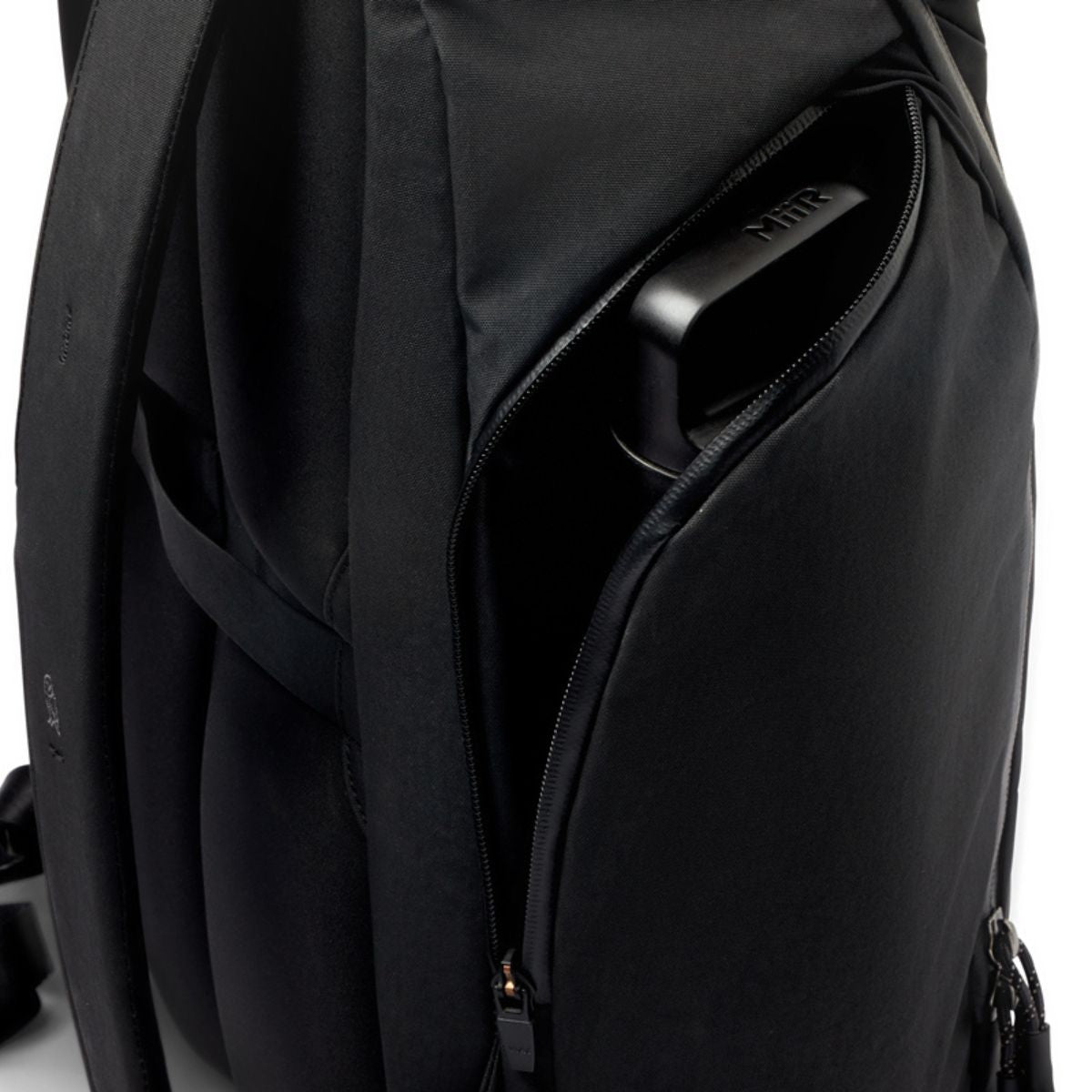 Venture Travel Pack 26L