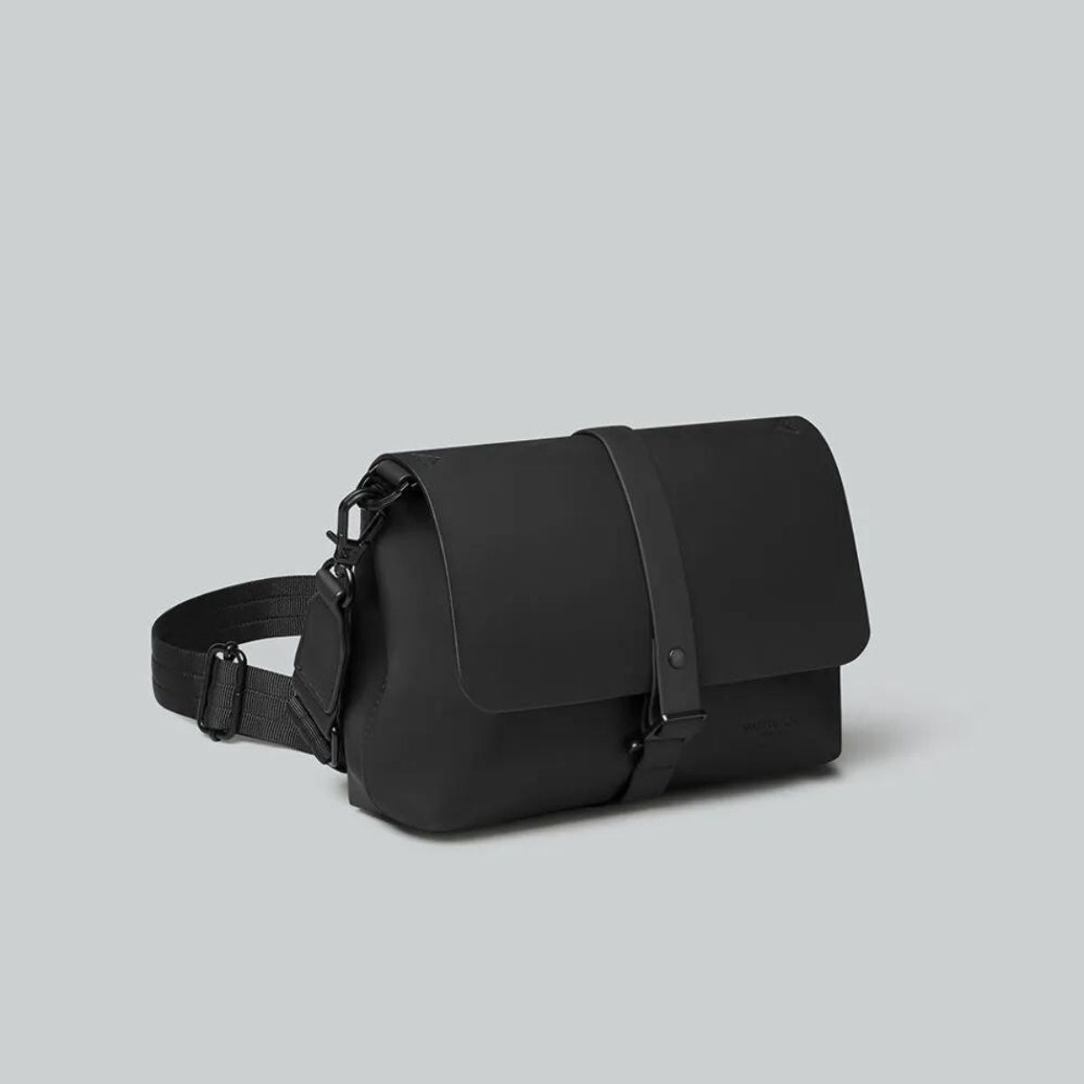 Spläsh Crossbody Bag