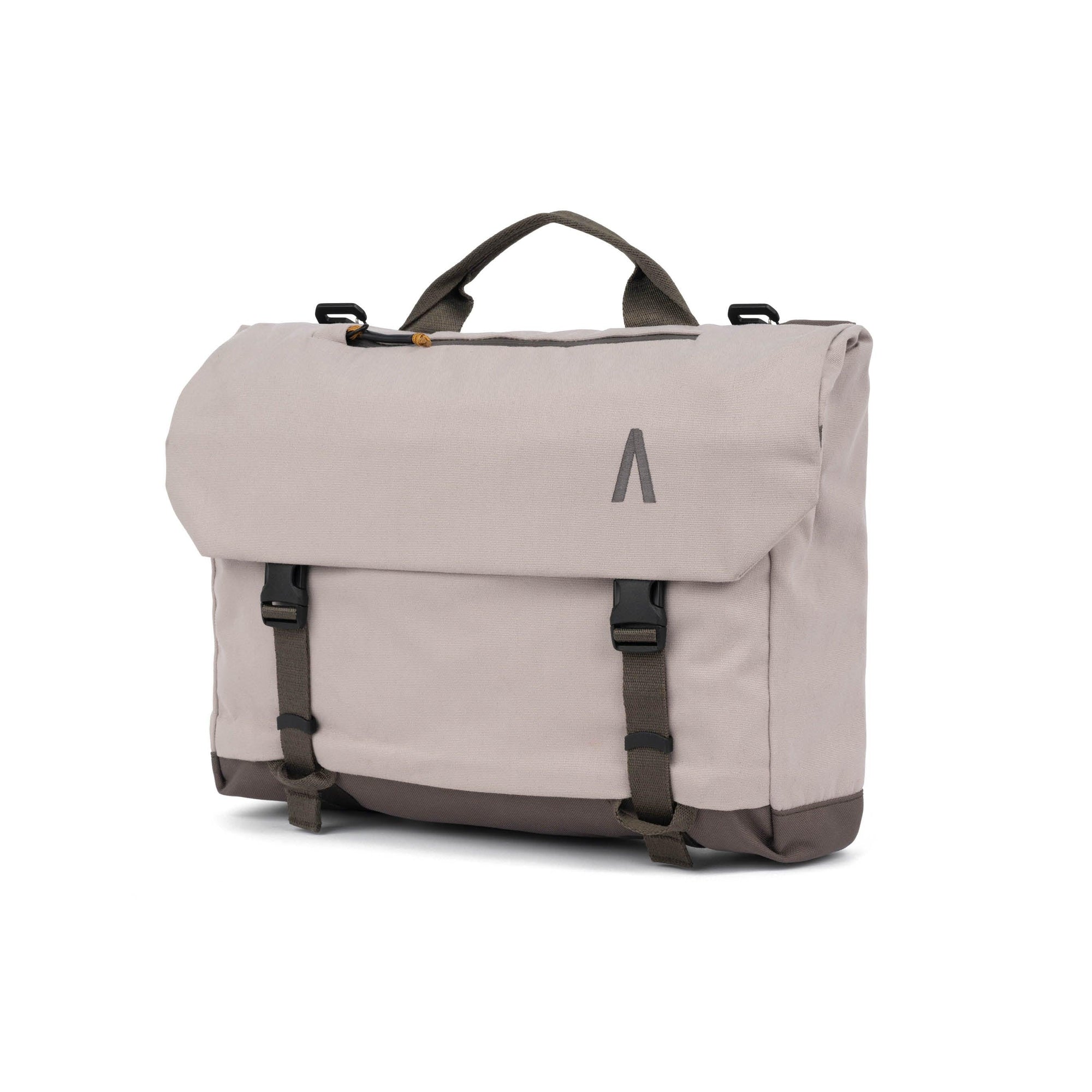 Rennen Shoulder Bag