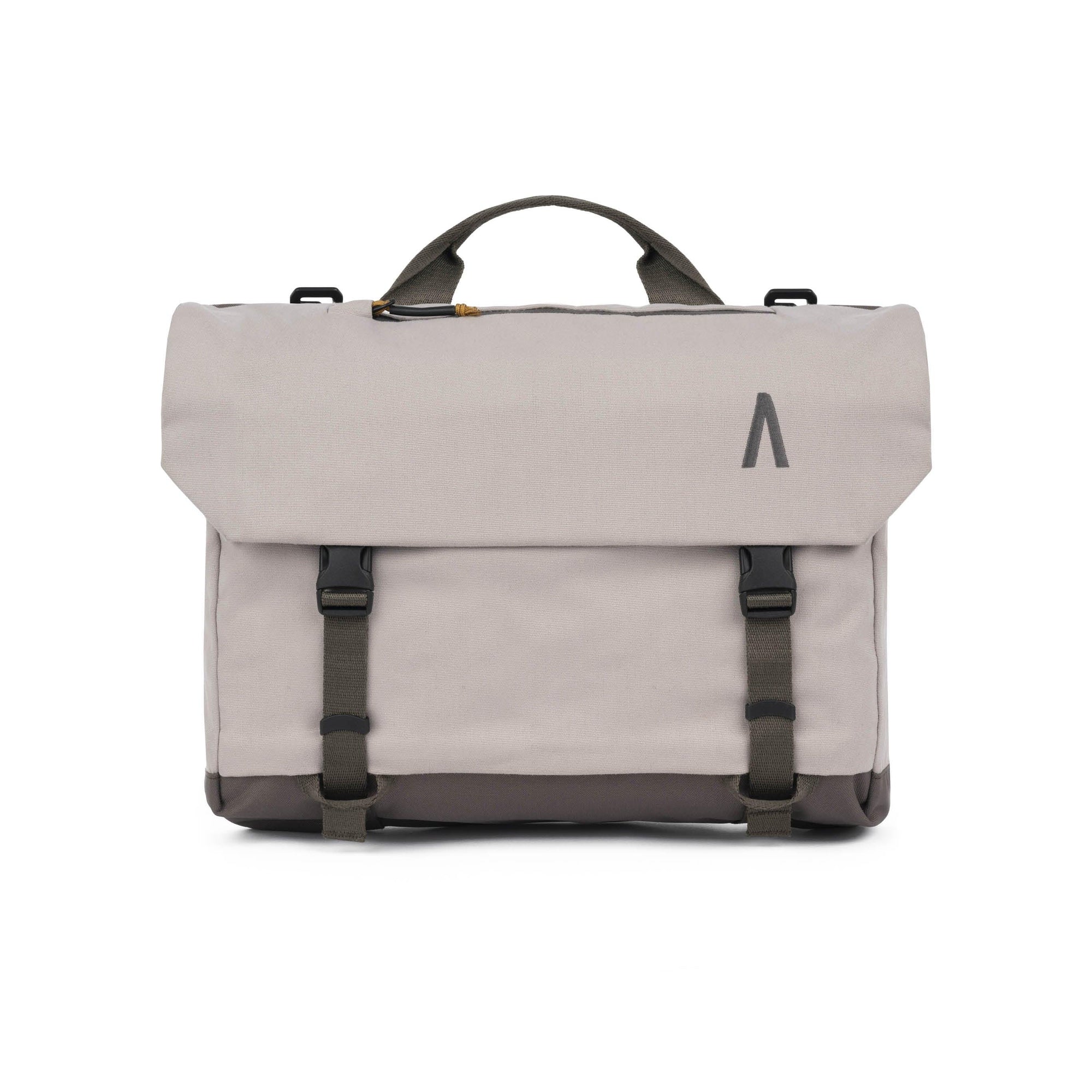 Rennen Shoulder Bag