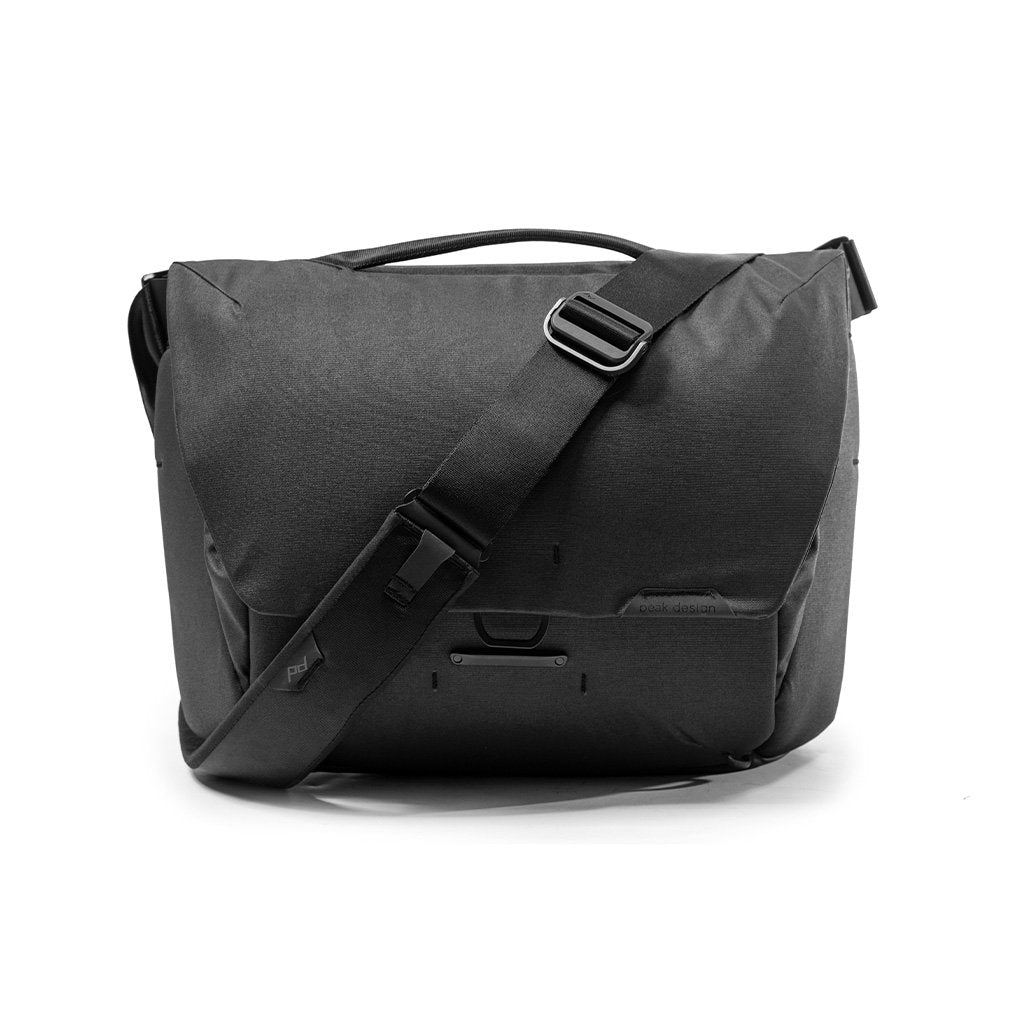 Everyday Messenger 13L v2