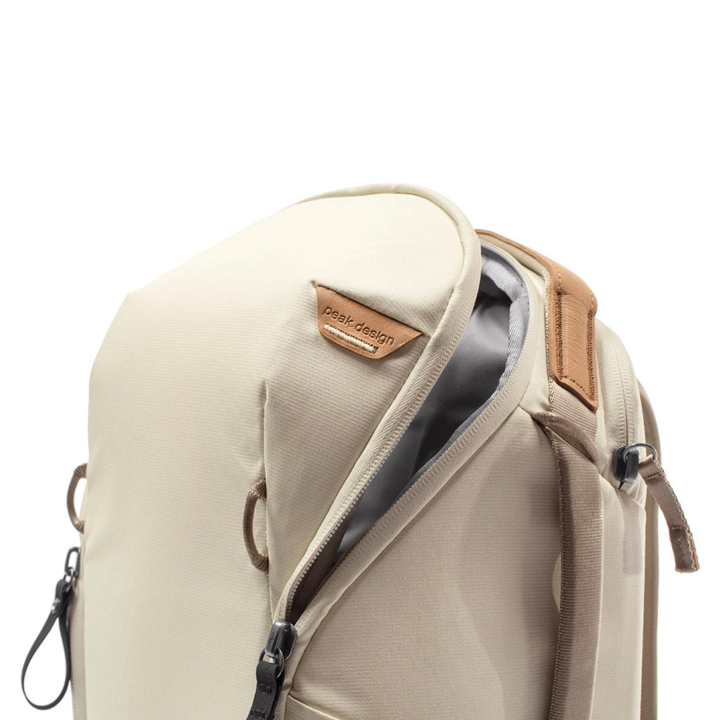 Everyday Backpack Zip v2