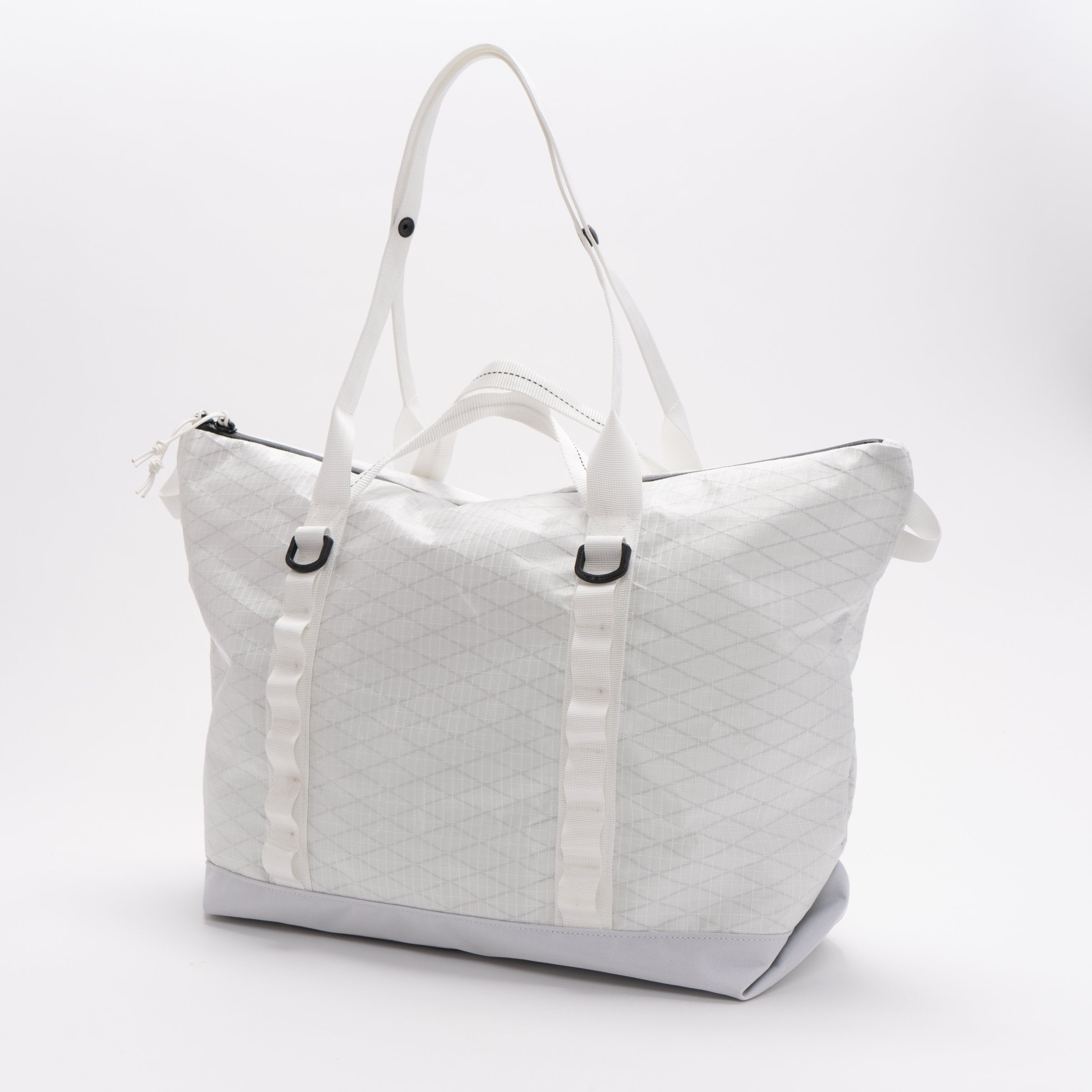 Zip tote