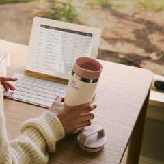 The Café-To-Go Travel Mug