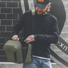 MCKINNON Camera Messenger 13L