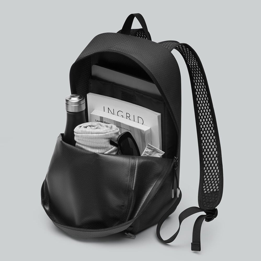 Lightweight DuoSeal Backpack 14