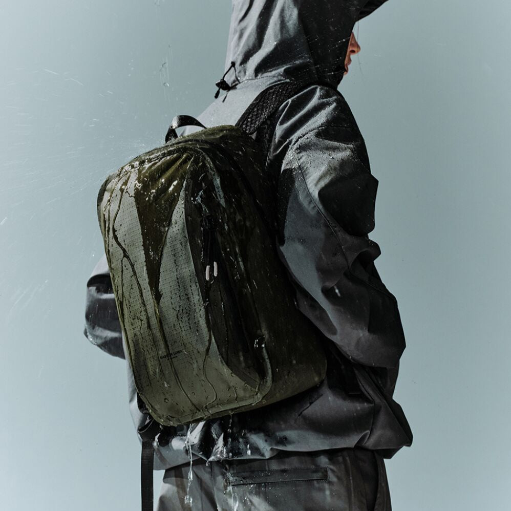 Lightweight DuoSeal Backpack 14