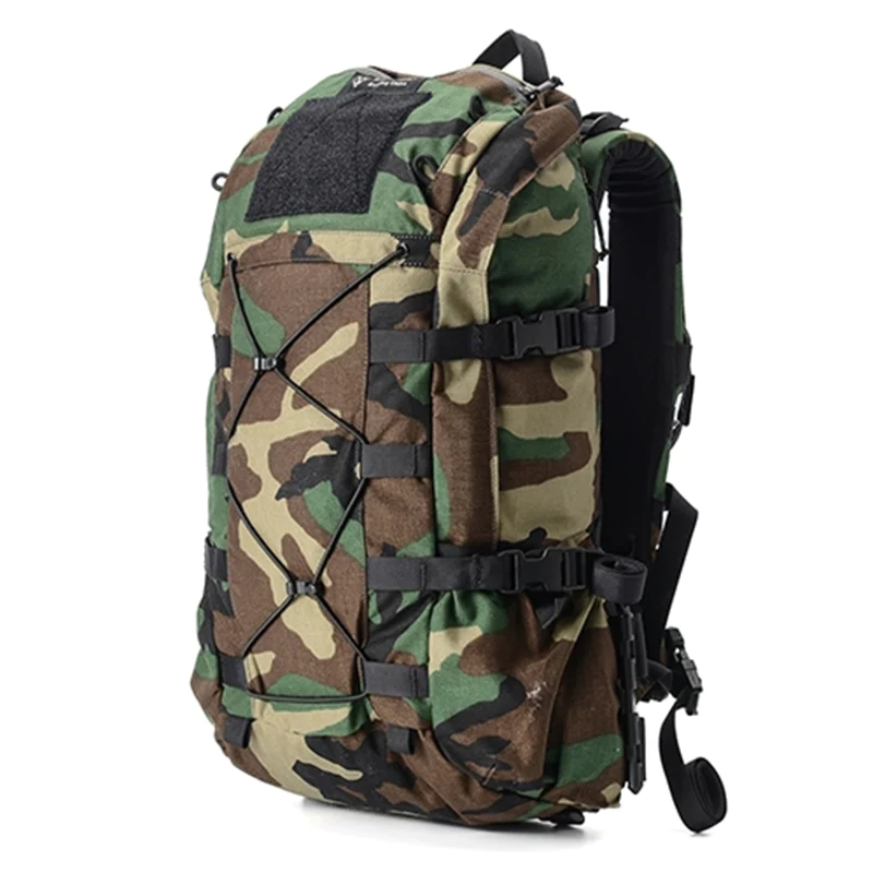 Roaring Cricket Backpack 16L