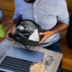 Tech Pouch Peak Design POUCH Suburban.