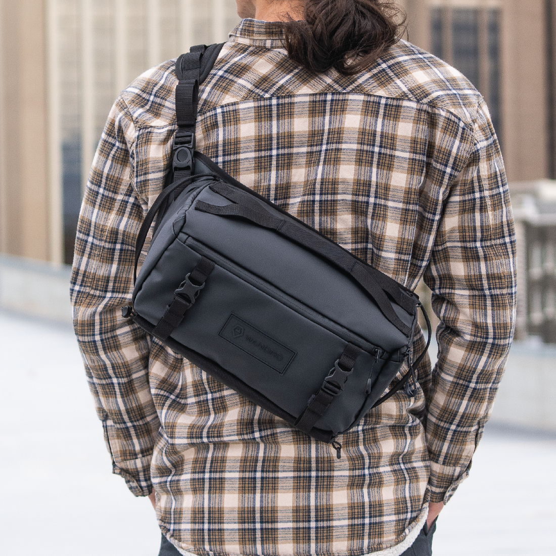 ROAM Sling Wandrd Sling Bag Suburban.